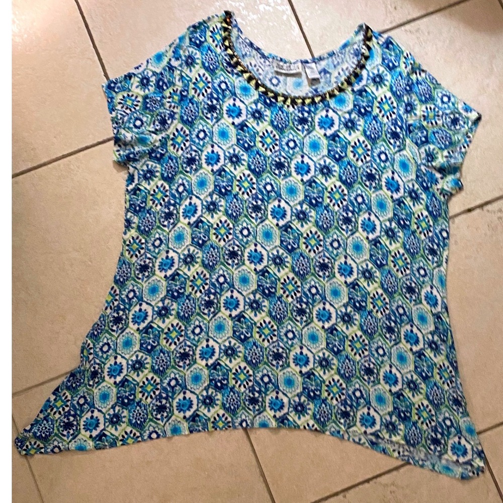 New‎ Direction Woman 3X Blue Green Geometric Mosaic Embellished Sharkbite Tunic